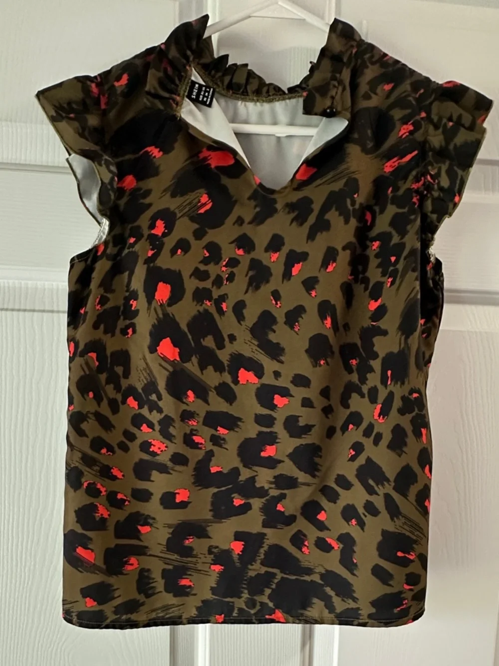 Leopard Print Top with Ruffles - Picture 2 of 6
